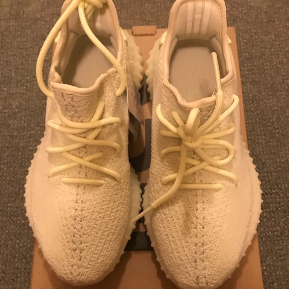 Yeezy Boost 350 Butter - Picture 2 of 4